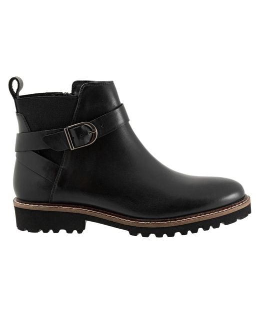 Softwalk® Black Ina Boot