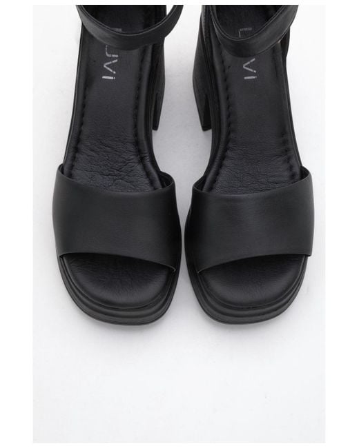Forever & Always Shoes Black Margot Leather Platform Sandal ()