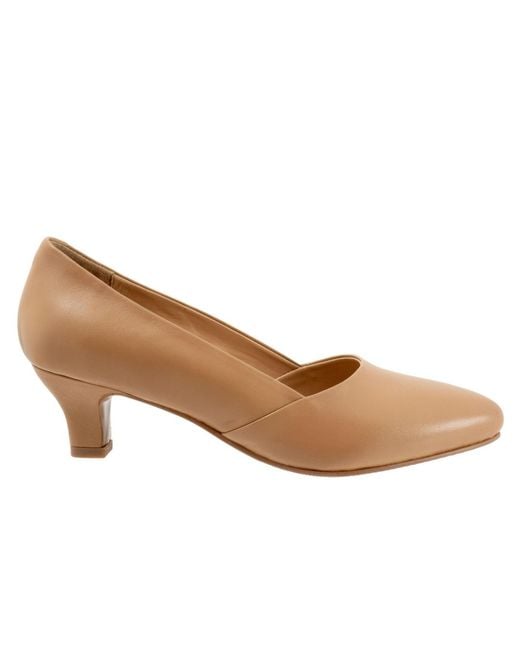 Trotters Natural Kylie Pump
