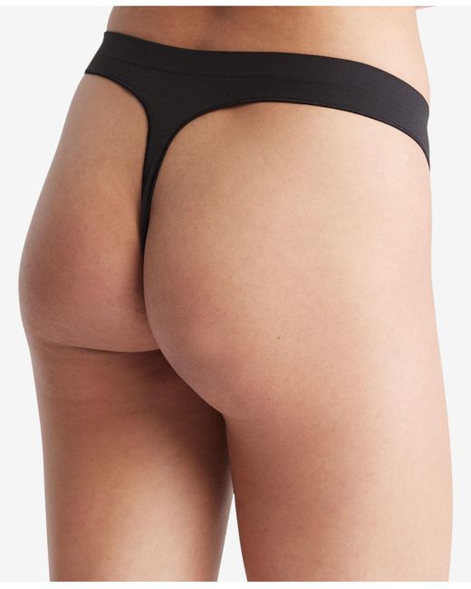 Calvin Klein Bonded Flex Mid-rise Thong Underwear Qd3958 in Black | Lyst