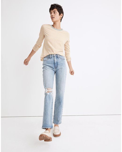 prettylittlething mid blue knee rip boyfriend jean