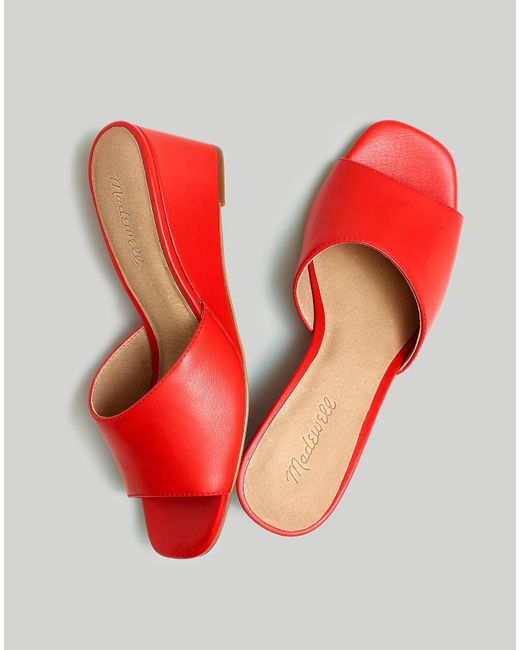 MW Red The Pearl Wedge Mule