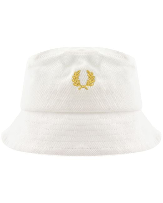 Fred Perry White Pique Bucket Hat for men