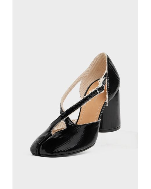Maison Margiela Black Tabi Décolleté