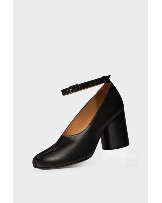 Maison Margiela White Tabi Pumps
