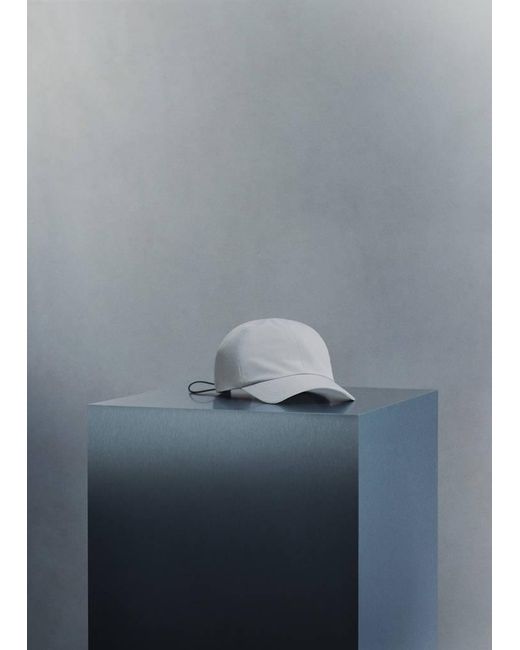 Mango Blue Water-Repellent Cap With Coolmax Technology for men
