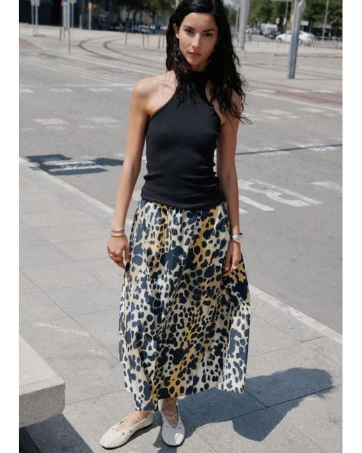 Jupe Midi Léopard Noir Mango en coloris Gray