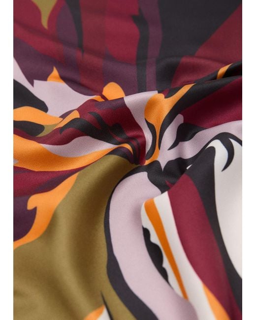 Foulard Satinato Stampa Giglio Granato di Mango in Red