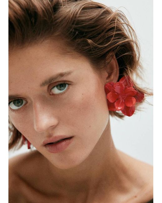Mango Red Embossed Flower Earrings