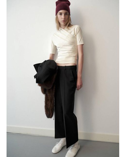 Fitted Wrap-Effect Top Grezzo di Mango in White