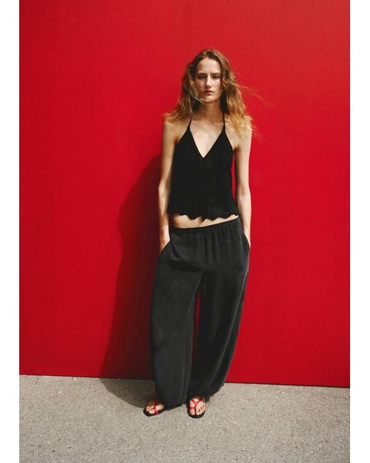 Top Halter Maglia Ricamata Nero di Mango in Black