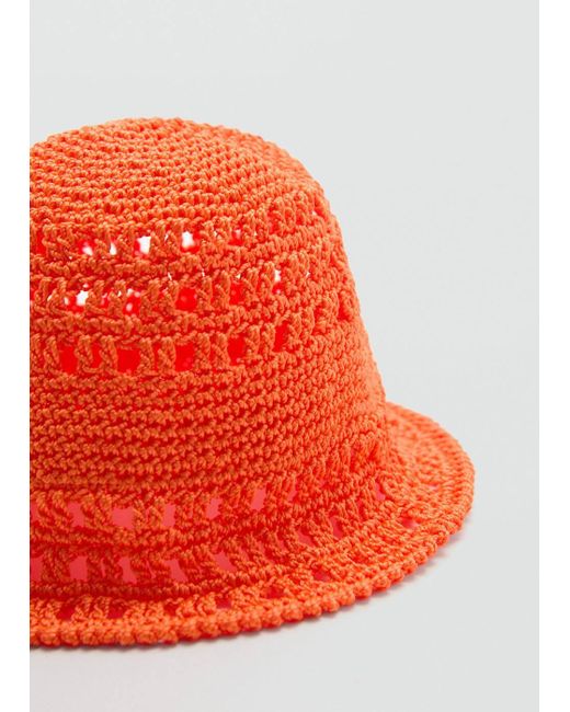 Cappello bucket crochet di Mango in Orange
