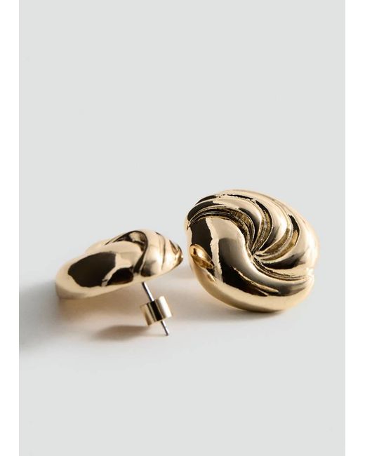 Mango Metallic Relief Earrings