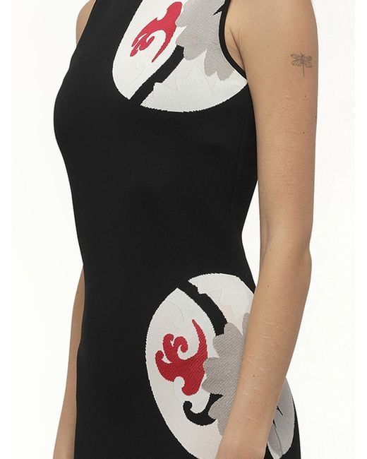 McQueen Black Amq