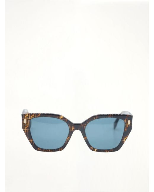 Fendi Blue Fe40070F Sunglasses With Smoke Lens
