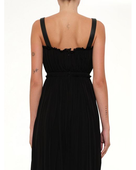 McQueen Black Amq