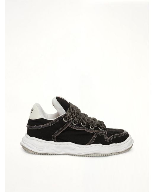 Maison Mihara Yasuhiro Black Wayne Puffer Patterned Lace Low Top Sneakers for men
