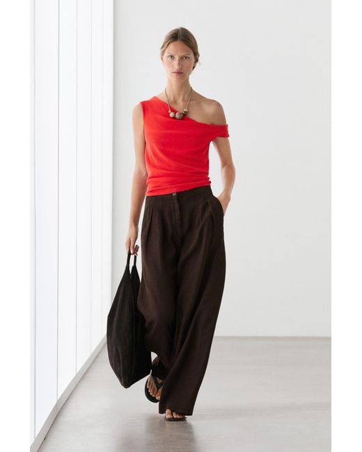 MASSIMO DUTTI Red Asymmetric Off-The-Shoulder Top