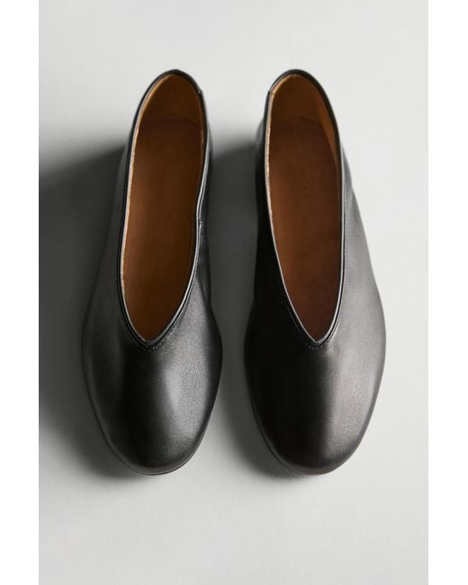 MASSIMO DUTTI Brown Soft Leather Ballerinas