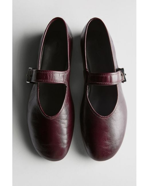 MASSIMO DUTTI Black Crackled Leather Ballet Flats