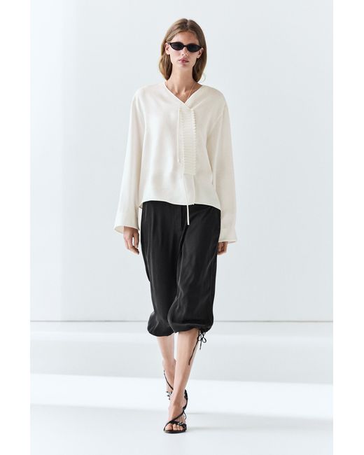 MASSIMO DUTTI White Flowing Linen-Blend Blouse With Button Detail