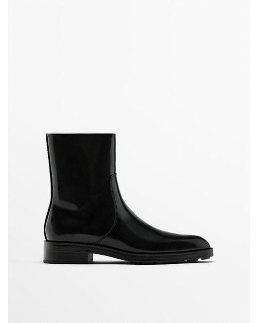 MASSIMO DUTTI Black Flat Leather Ankle Boots