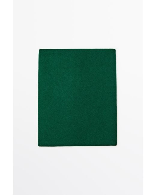 Sciarpa di MASSIMO DUTTI in Green