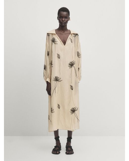 Vestido Estampado Bordado MASSIMO DUTTI de color Natural