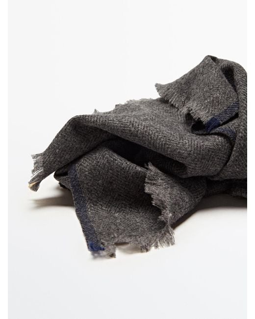 MASSIMO DUTTI 100% Wool Herringbone Scarf in Gray for Men | Lyst