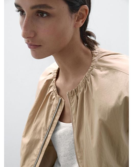 Gilet Con Dettaglio Di Arricciature di MASSIMO DUTTI in Natural