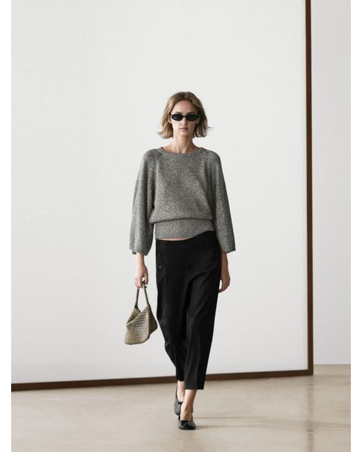 MASSIMO DUTTI Gray Capris With Button Details