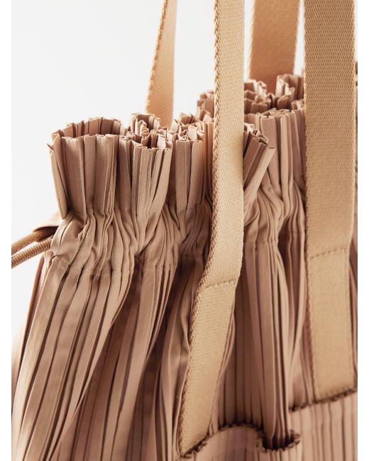 Pleated 2025 tote bag