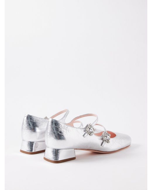 roger vivier tres vivier patent leather pumps