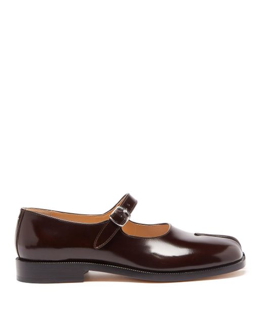 Maison Margiela Tabi Polished-leather Mary Jane Flats in Brown - Lyst