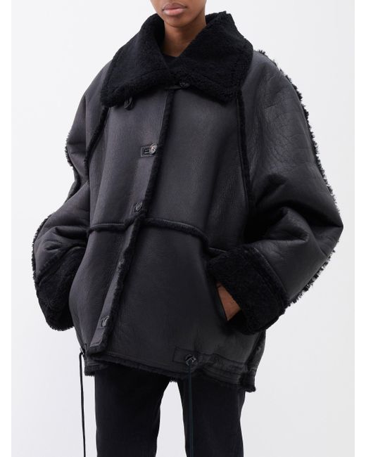 Raey Raglansleeve Shearling Bomber Jacket in Black Lyst
