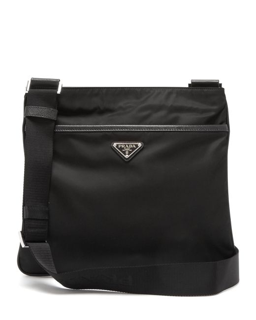 Prada Logo Messenger Bag in Black for Men | Lyst UK