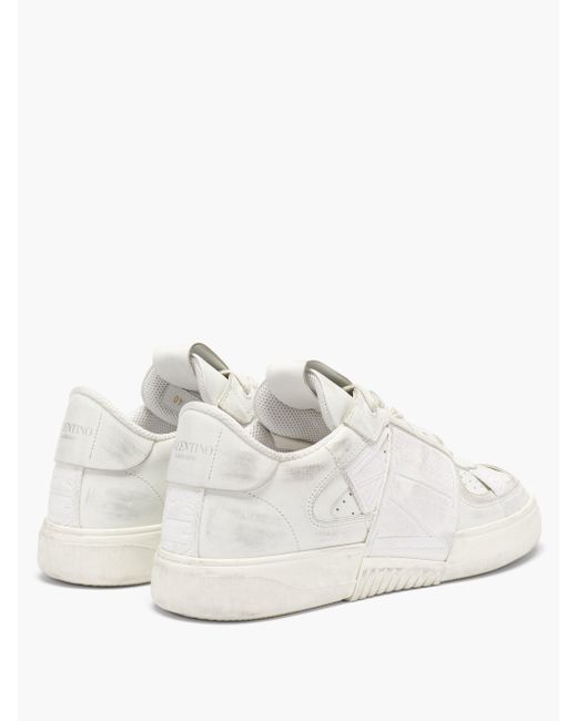 Valentino Garavani レザー Vl7n ダメージエフェクト レザースニーカー カラー ホワイト Lyst