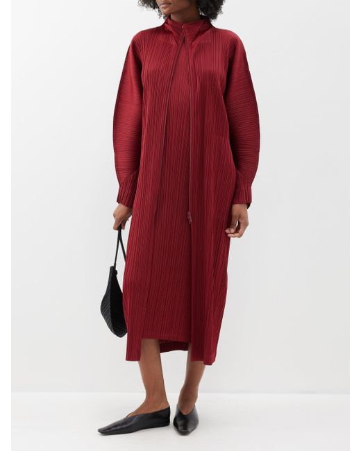 Pleats Please Issey Miyake Red Zipped Technical-pleated Coat