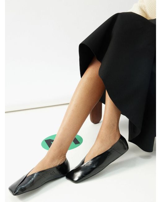 Square toe hotsell ballet flats