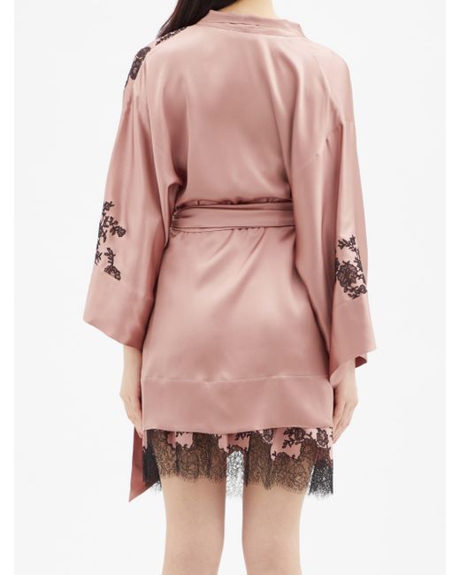 Carine Gilson シルク レーストリム クロップド シルクサテンナイトガウン カラー ピンク Lyst Carine Gilson シルク レーストリム クロップド シルクサテンナイトガウン カラー ピンク Lyst