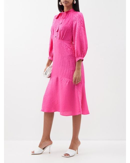 Cefinn Daria Pussybow Jaquard Midi Dress in Pink | Lyst