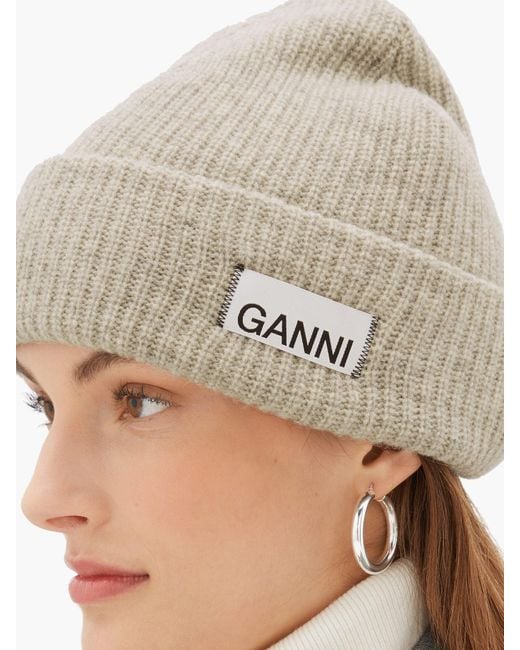 Ganni Logo-patch Ribbed Wool-blend Beanie in Grey (Gray) | Lyst