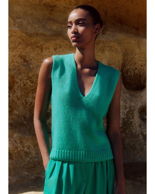 ME+EM Green Merino Cashmere Silk V-neck Vest