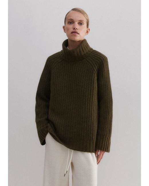 ME+EM Green Lofty Merino Cashmere Silk Sweater + Snood