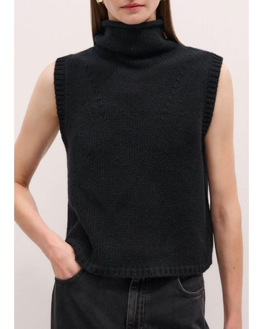 ME+EM Black Crop Sweater Vest