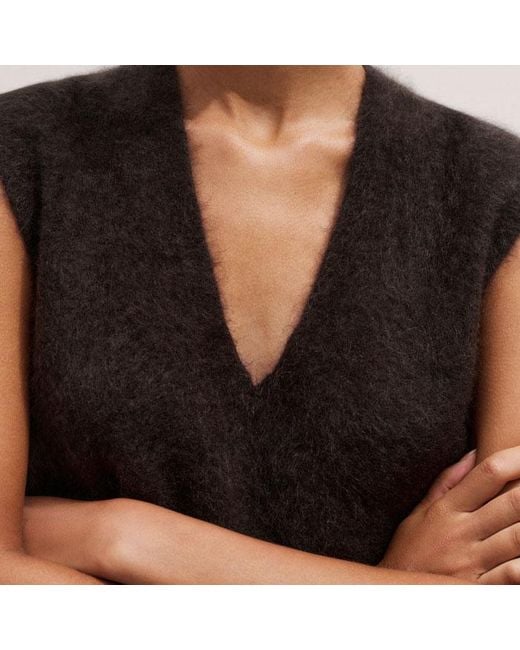 ME+EM Black Brushed Cashmere V-Neck Straight Knit Vest