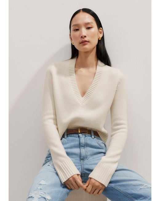ME+EM Blue Cashmere Low V-Neck Crop Sweater