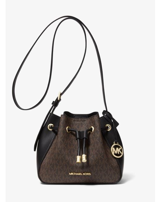 michael kors phoebe bucket bag