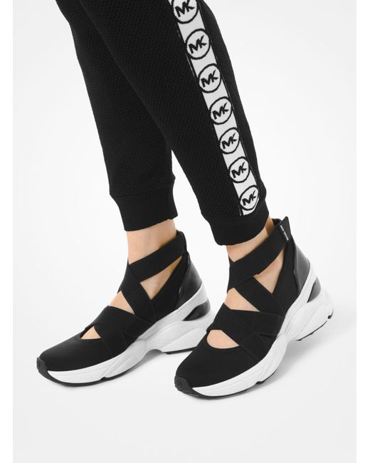 skechers lab chic intuition