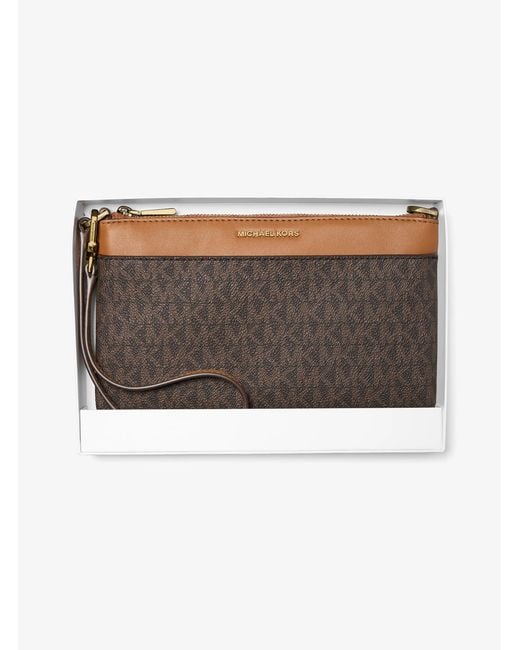 MICHAEL Michael Kors Gray Jet Set Medium Signature Logo Wristlet